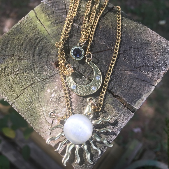 NWT! Dark Gold 3 layered sun & moon necklace - Picture 14 of 16
